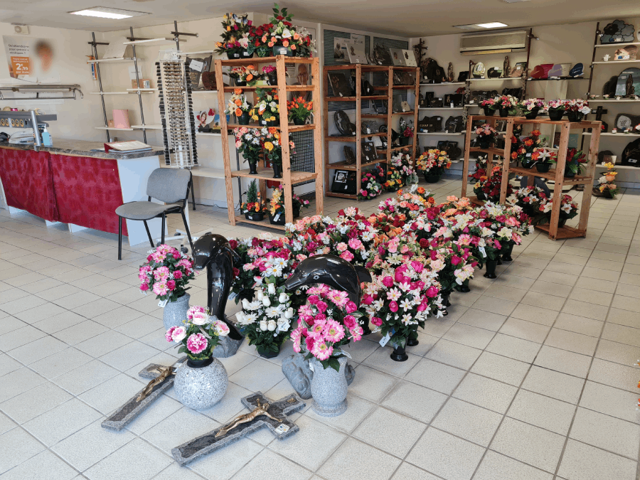 Articles funéraires agence de pompes funèbres Roc Eclerc à Miramas