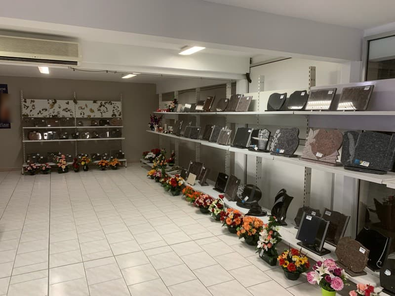 Articles funéraires agence de pompes funèbres ROC ECLERC à Salon-de-Provence